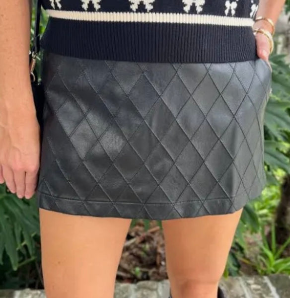 HUNTER FAUX LEATHER SKORTS