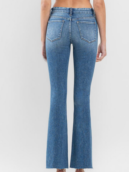 AMAZES LOW RISE FLARE JEANS