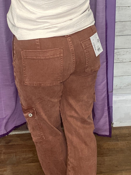 DIXIE MID RISE STRAIGHT CARGO JEANS