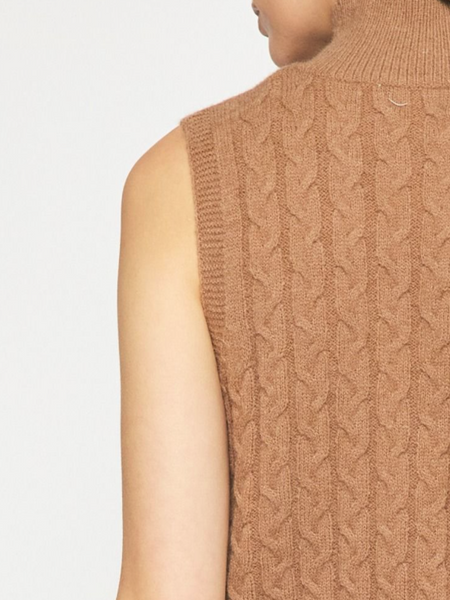 TAYLOR SLEEVELESS CABLE KNIT SWEATER