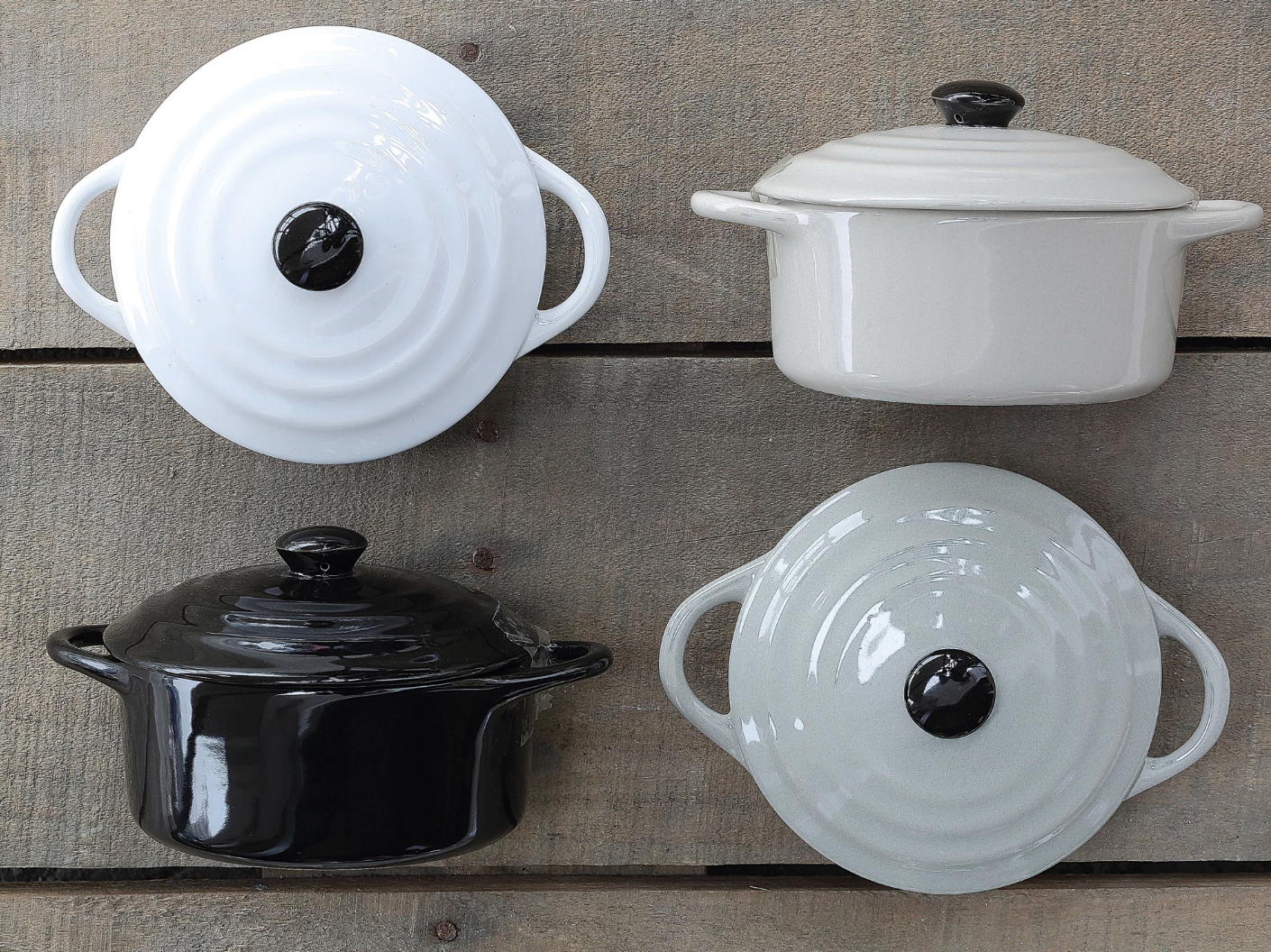 Stoneware Mini Baker with Lid