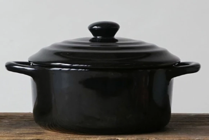 Stoneware Mini Baker with Lid