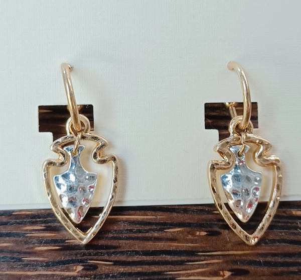Dainty Hammered Two Tone Arrowhead Hoop Earrings